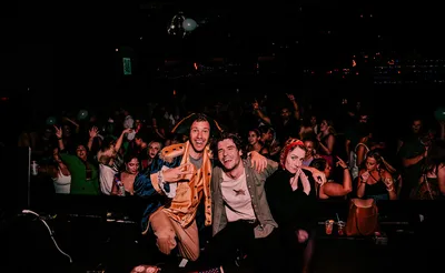 Broadway Rave