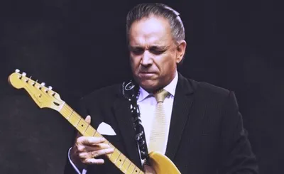 Jimmie Vaughan and The Tilt-A-Whirl Band