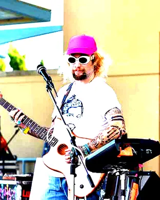 Live concert by Mihali